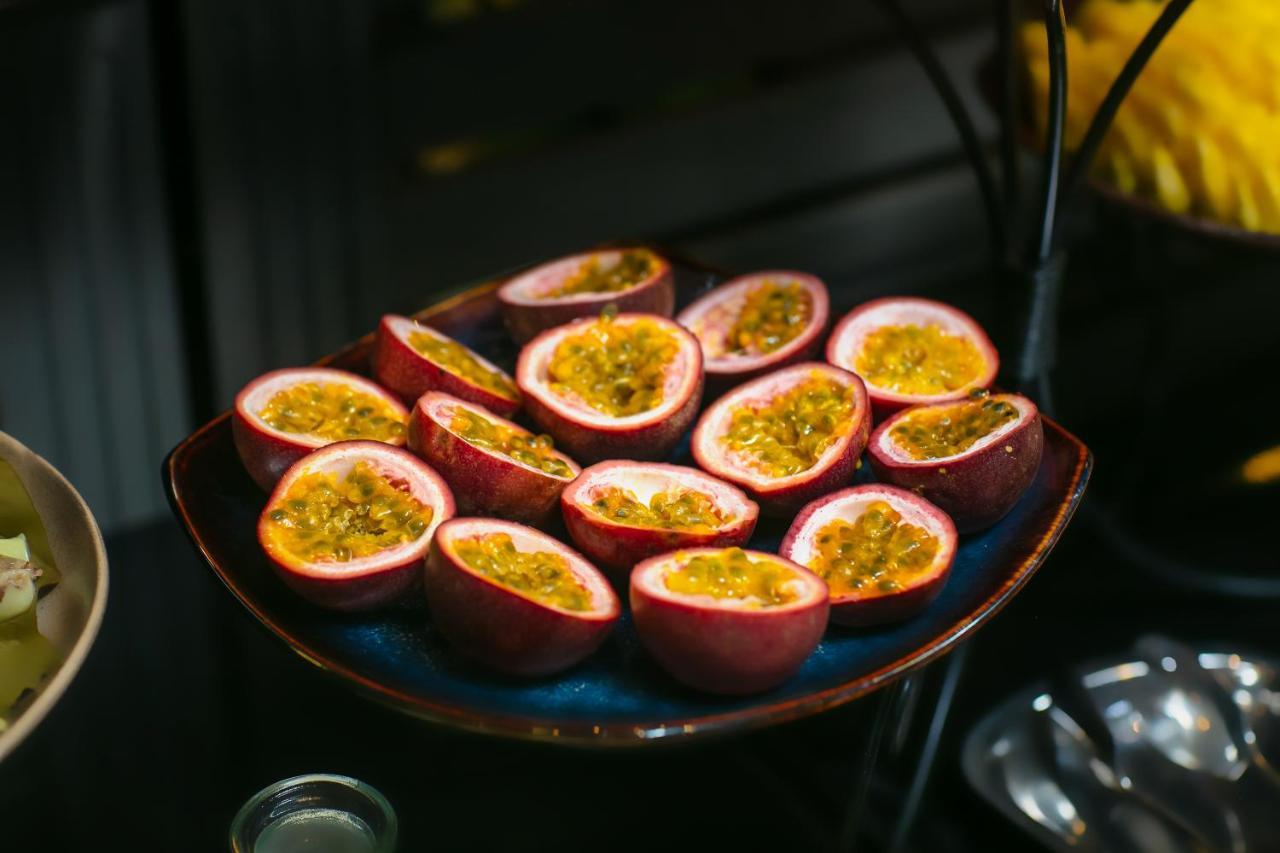 Hanoi Nostalgia Hotel & Spa Экстерьер фото
